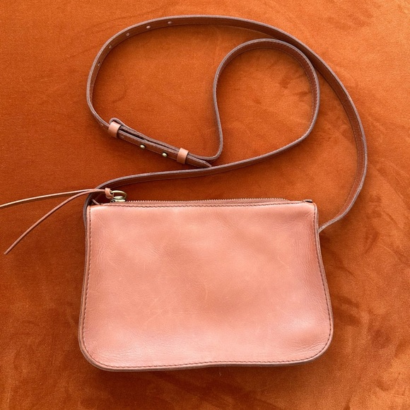 Madewell The Simple Leather Crossbody Bag in Saddle Brown Adjustable Clean - Picture 2 of 8